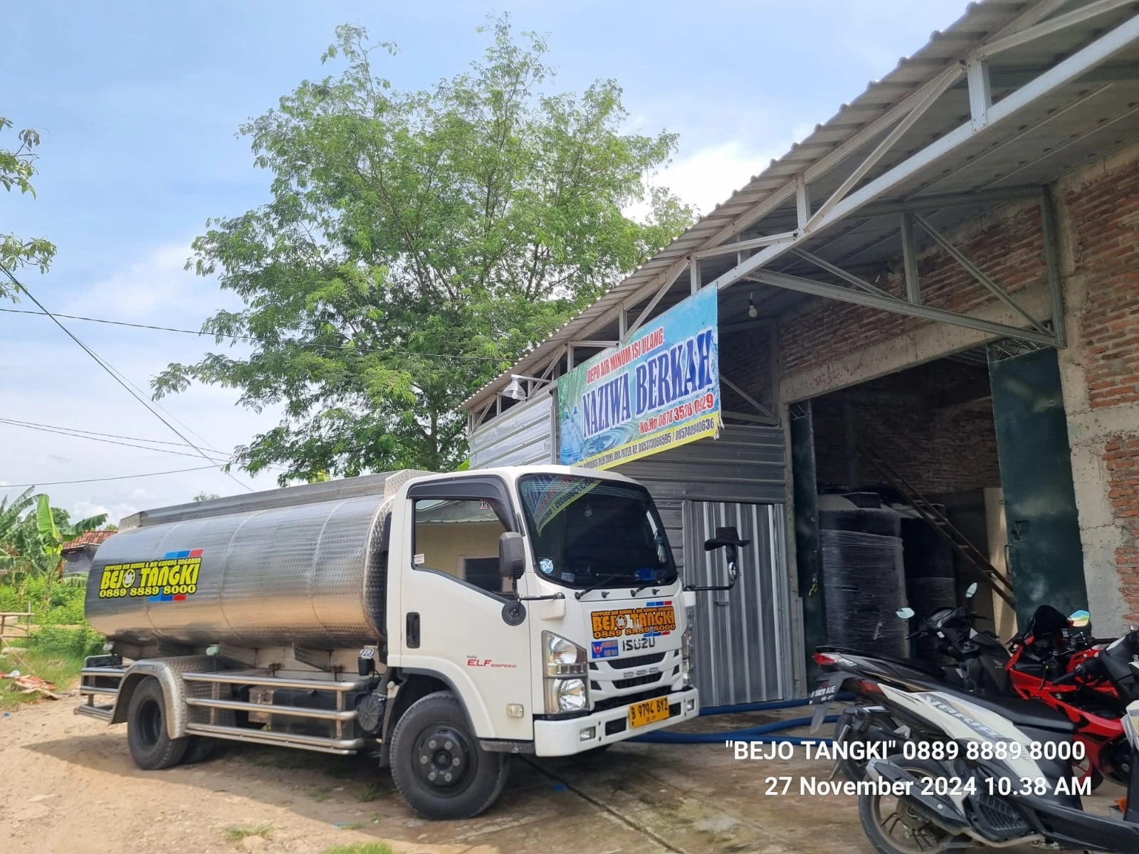 Armada tangki air kapasitas 5000 sampai 9000 liter